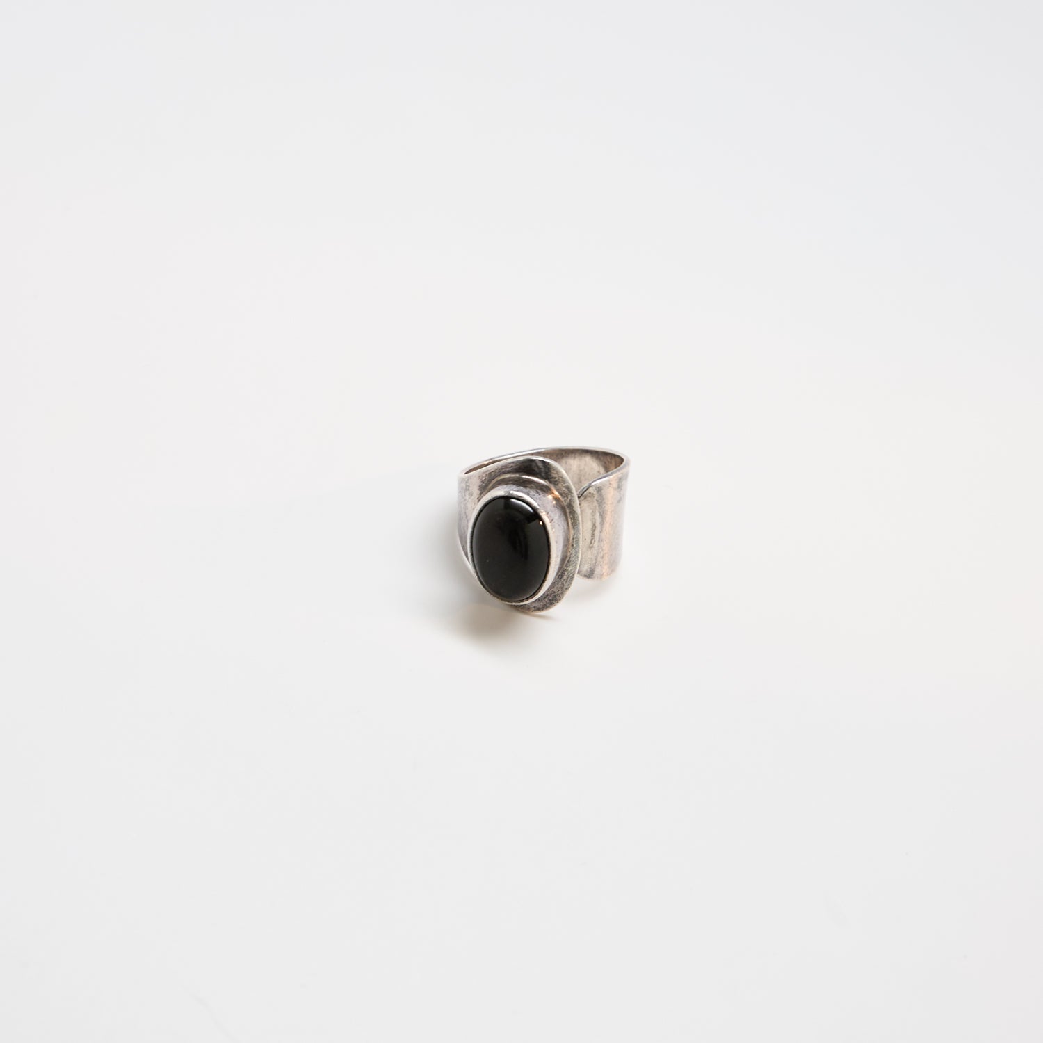 Vintage Abstract Black and Silver Statement Ring