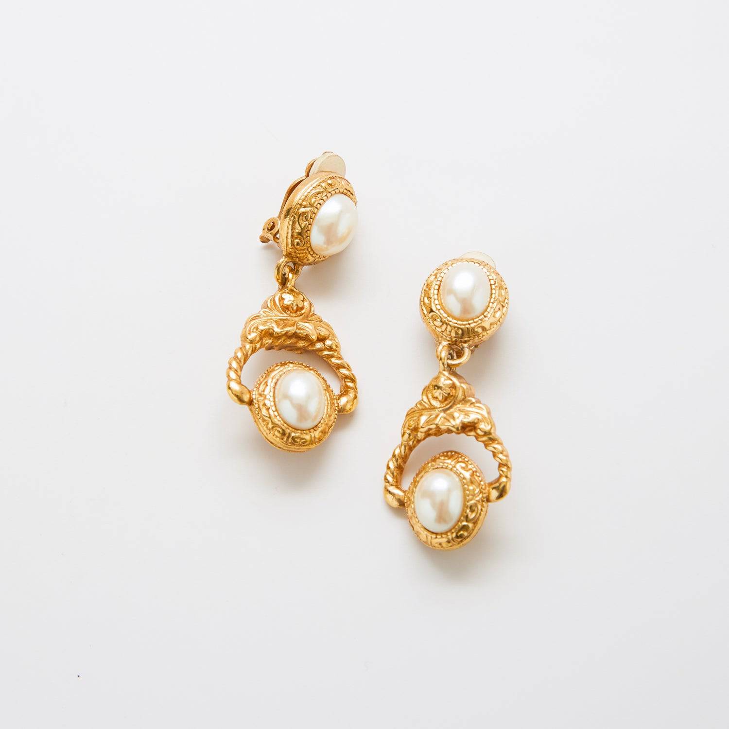 Vintage Givenchy Bijoux Gold & sold Pearl Earrings